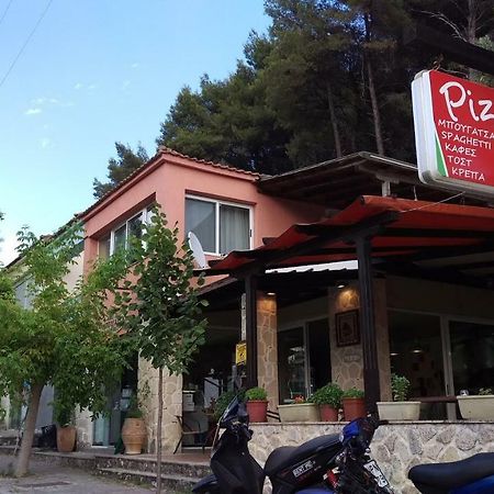 Dimitris & Vassiliki'S Apartment Посиди Экстерьер фото