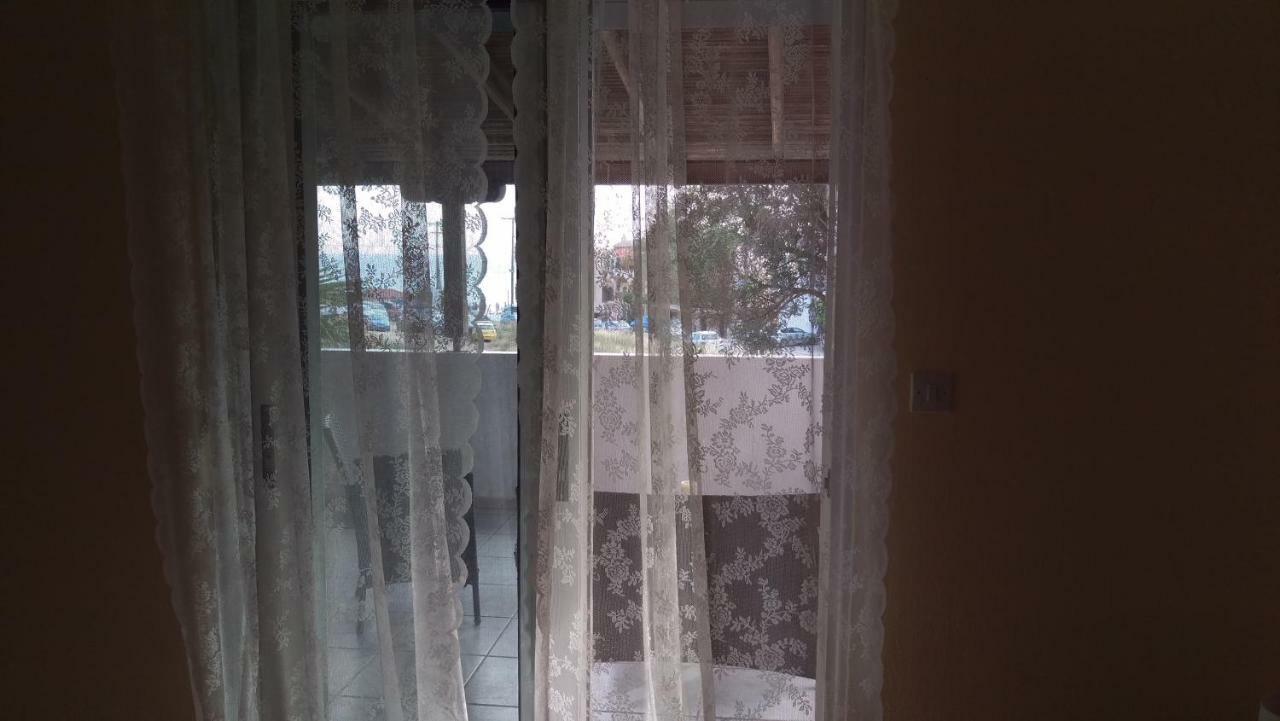 Dimitris & Vassiliki'S Apartment Посиди Экстерьер фото